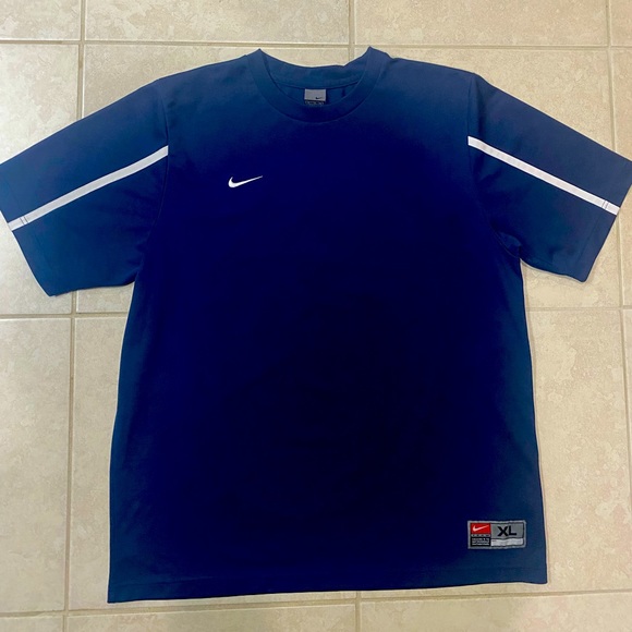 Shirts Vintage Nike T Shirt Poshmark — free download